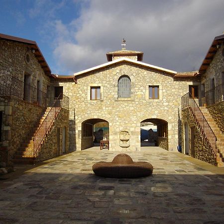 Hotel Il Feudo Dei Pierleoni Celano Bagian luar foto