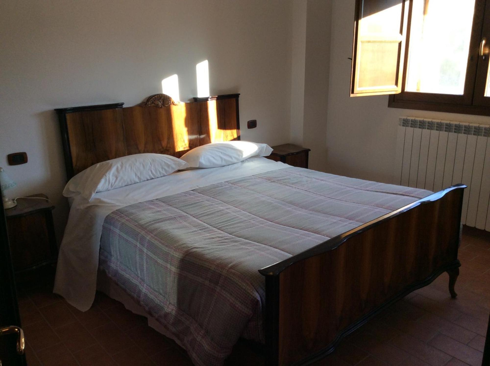 Hotel Il Feudo Dei Pierleoni Celano Ruang foto